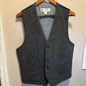 J.Crew Herringbone Vest in Black and Gray